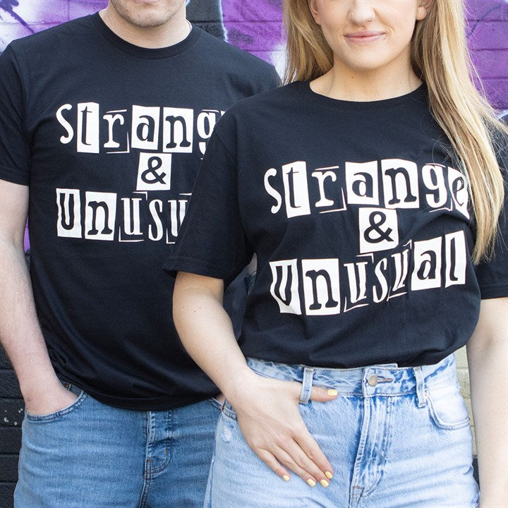 Strange & Unusual Unisex T-shirt Size M 🇬🇧