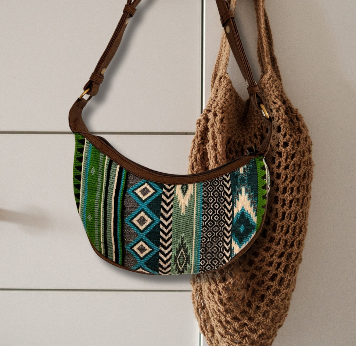 Jacquard Hobo Bag - Bold Greens (brown strap) 🇬🇧