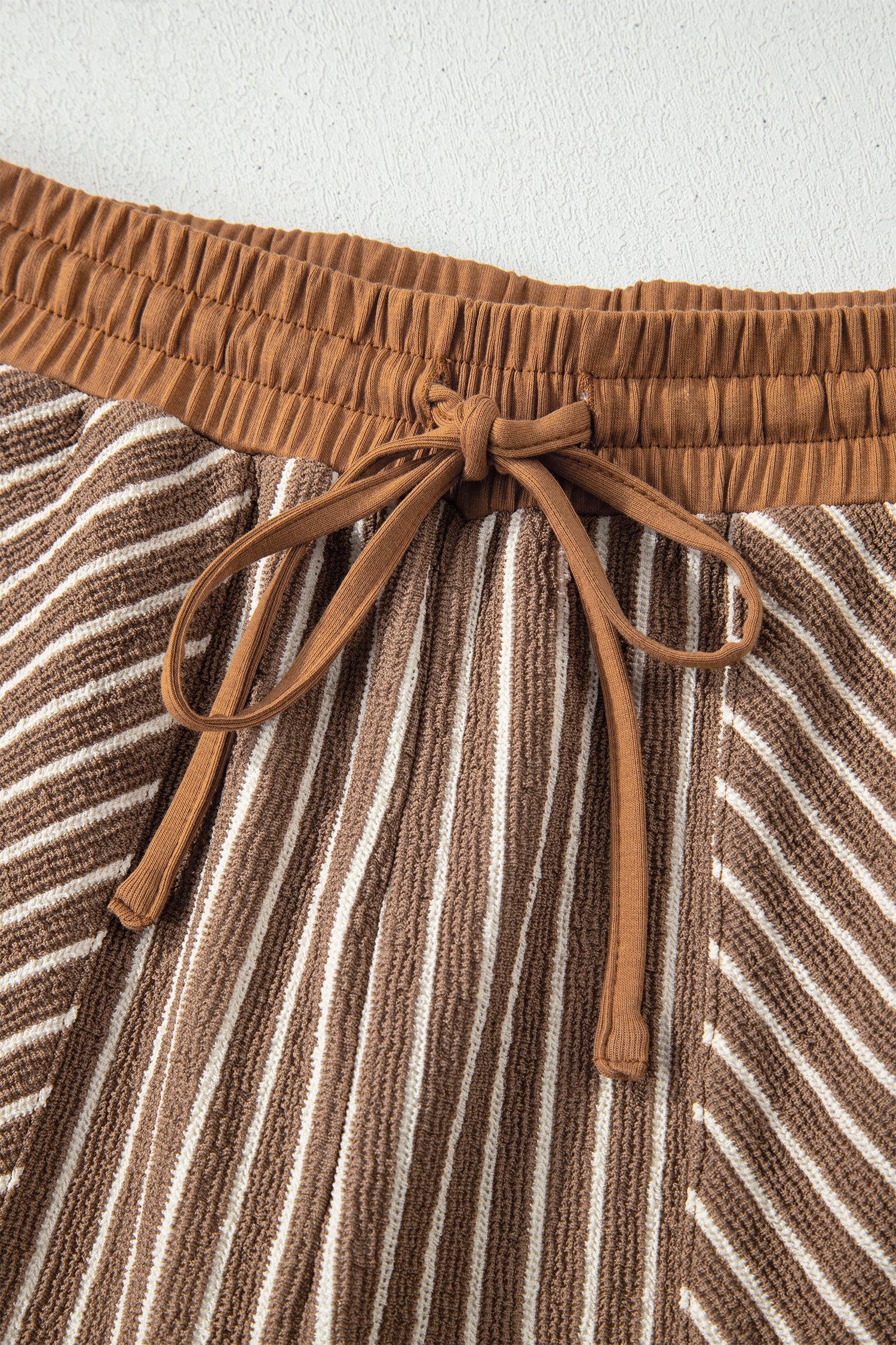 Khaki Stripe Crew Neck Tee Drawstring Waist Cropped Pants Set 🇺🇸