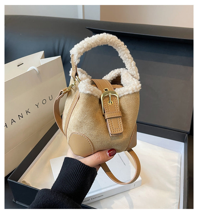 Crossbody Bags Women Shoulder Bag Casual Retro Plush Bag Versatile Plush Designer Bags Purse And Handbags Female Bags 🇨🇳