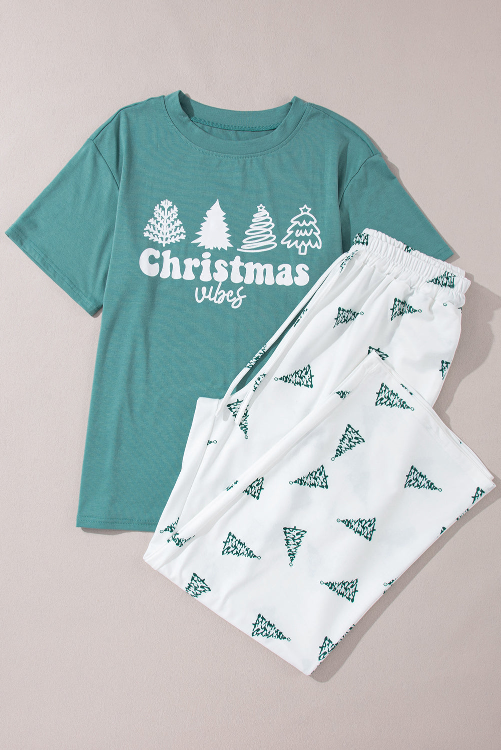 Skobeloff Christmas Tree Print Tee and Pants Lounge Set 🇺🇸