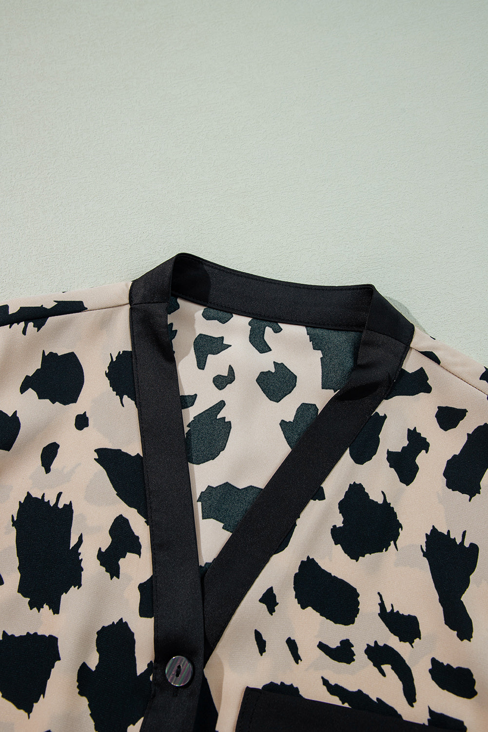 Khaki Cheetah Contrast Trim Loose Fit Two Piece Sleepwear 🇺🇸