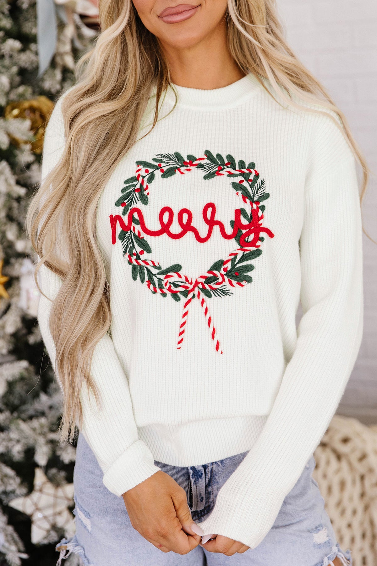 White Christmas Wreath Pattern Round Neck Casual Sweater 🇺🇸