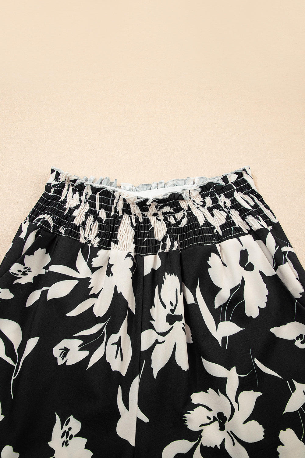 Black Floral Print Smocked High Waist Wide Leg Pants 🇨🇳