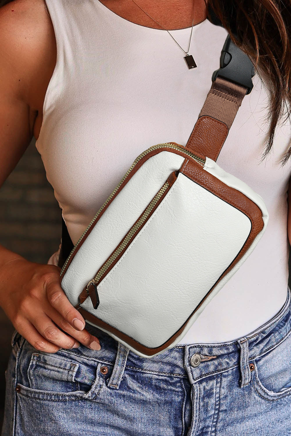 White Adjustable Strap Mini PU Leather Crossbody Bag 🇨🇳