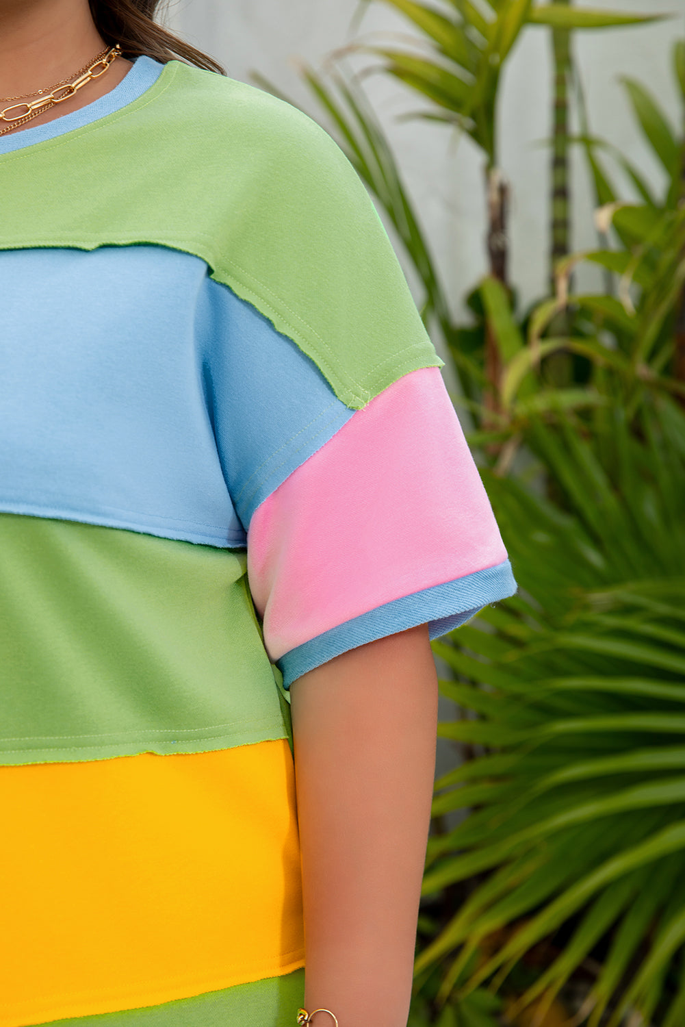 Light Blue Color Block Exposed Seam Patchwork Plus Size T Shirt 🇨🇳