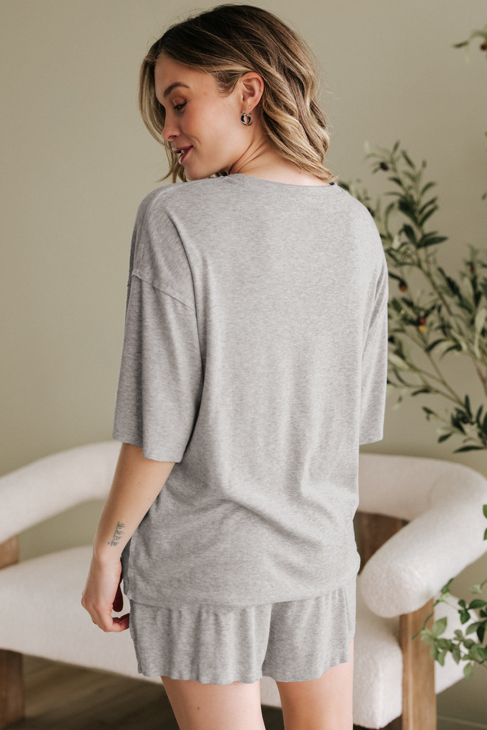 Gray Solid Color Loose Tee 2 Piece Shorts Set 🇨🇳