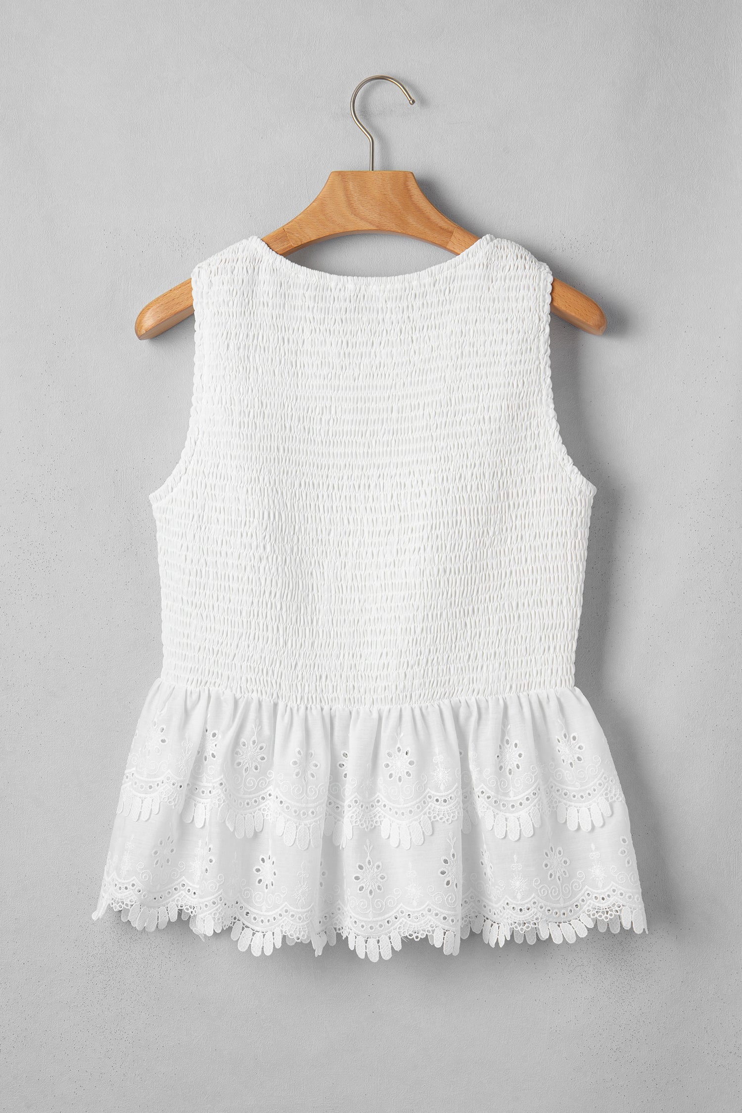 White Sleeveless Smocked Lace Peplum Top 🇺🇸