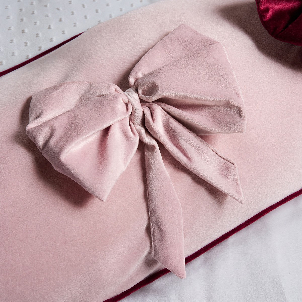 Bow Detail Bolster Pillow 🇬🇧