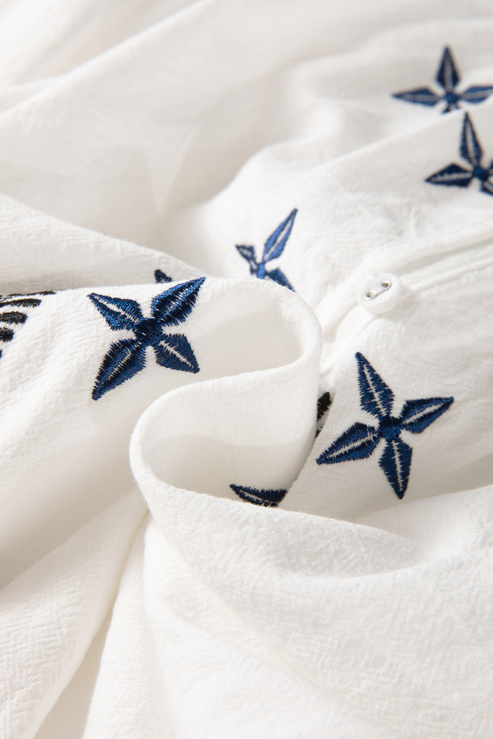 White Geometric Embroidered Long Sleeve Buttoned Blouse 🇺🇸