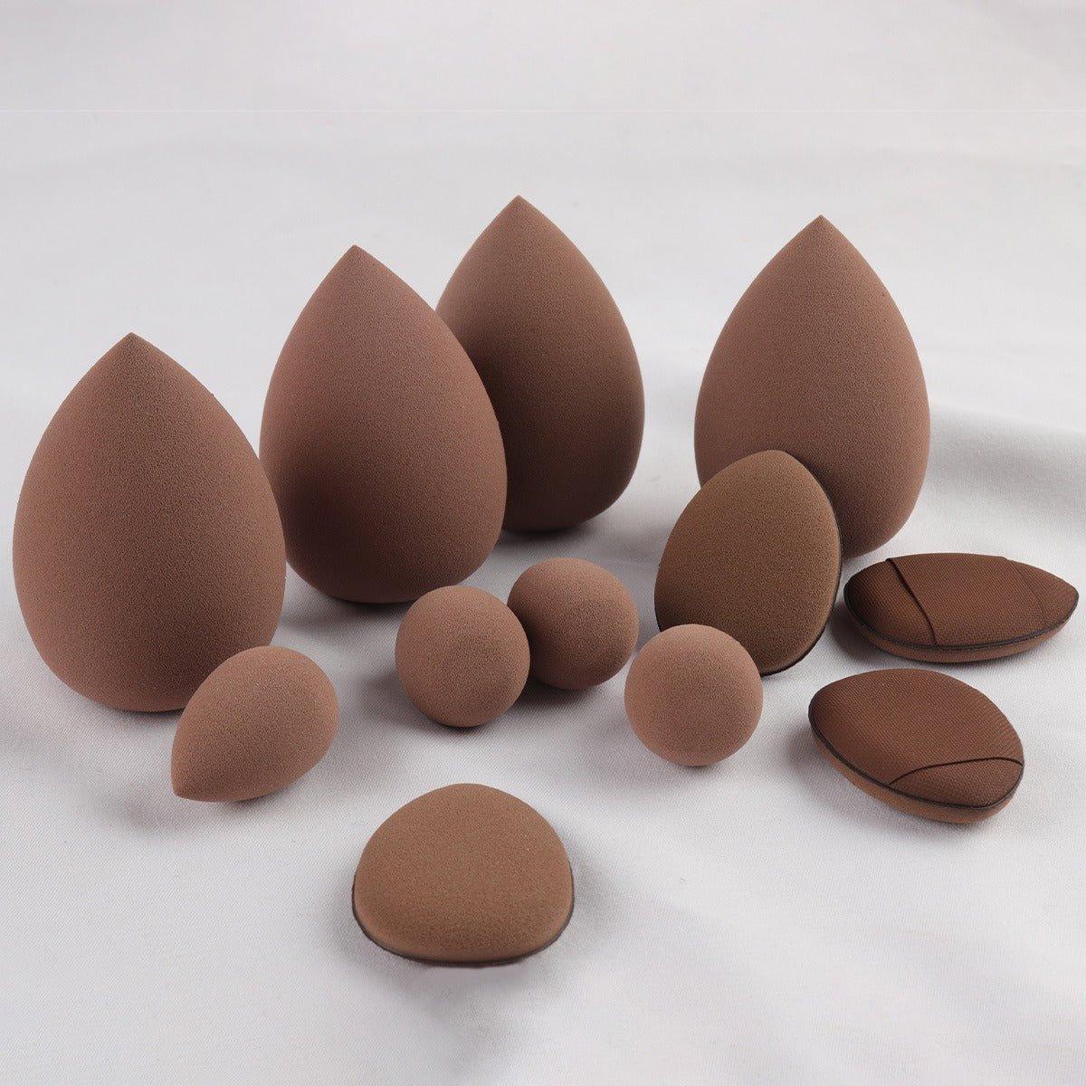 40-Piece Makeup Tool Set With Beauty Blender Soft Sponge Puffs 🇨🇳