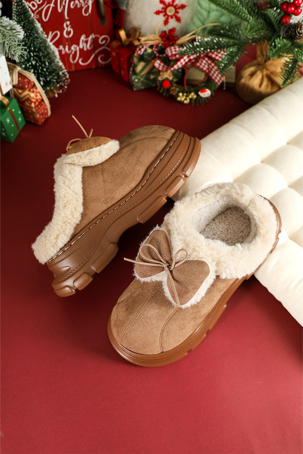 Straw Yellow Cozy Faux Fur Lined Bow Decor Clog Slippers 🇺🇸