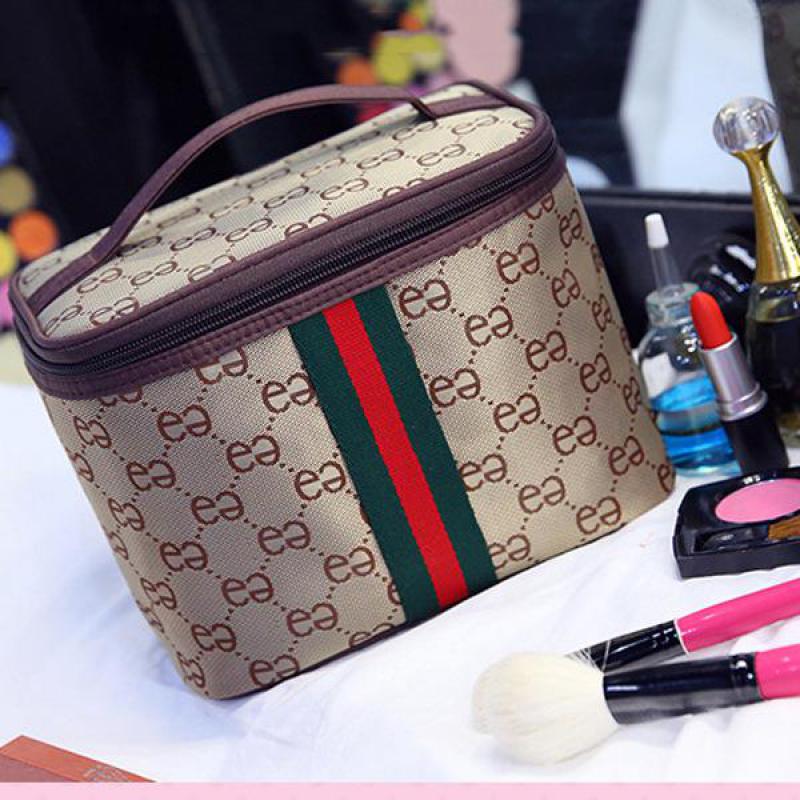 Travel Portable cosmetic large-capacity storage bag 🇨🇳