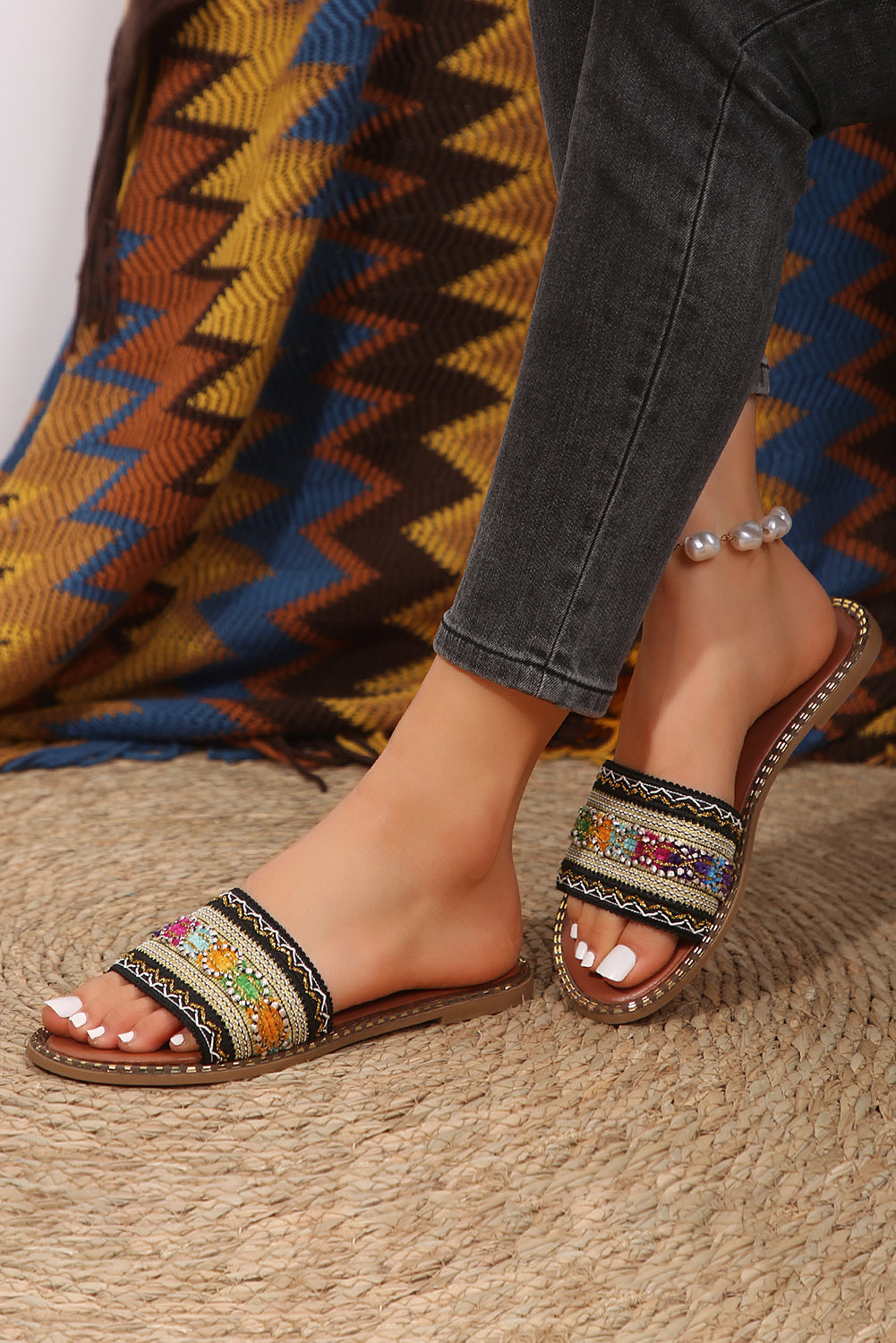 Chestnut Bohemian Pattern Crochet Faux Leather Beach Slippers 🇨🇳
