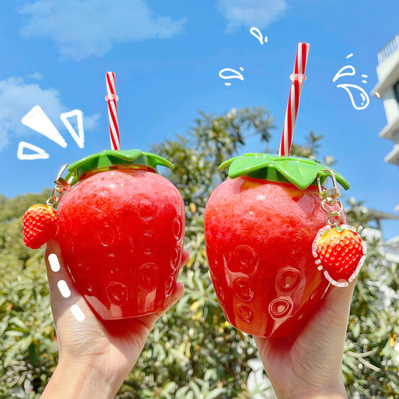 500ml Kawaii Strawberry Water Bottle Cute Straw Water Bottle 🇨🇳