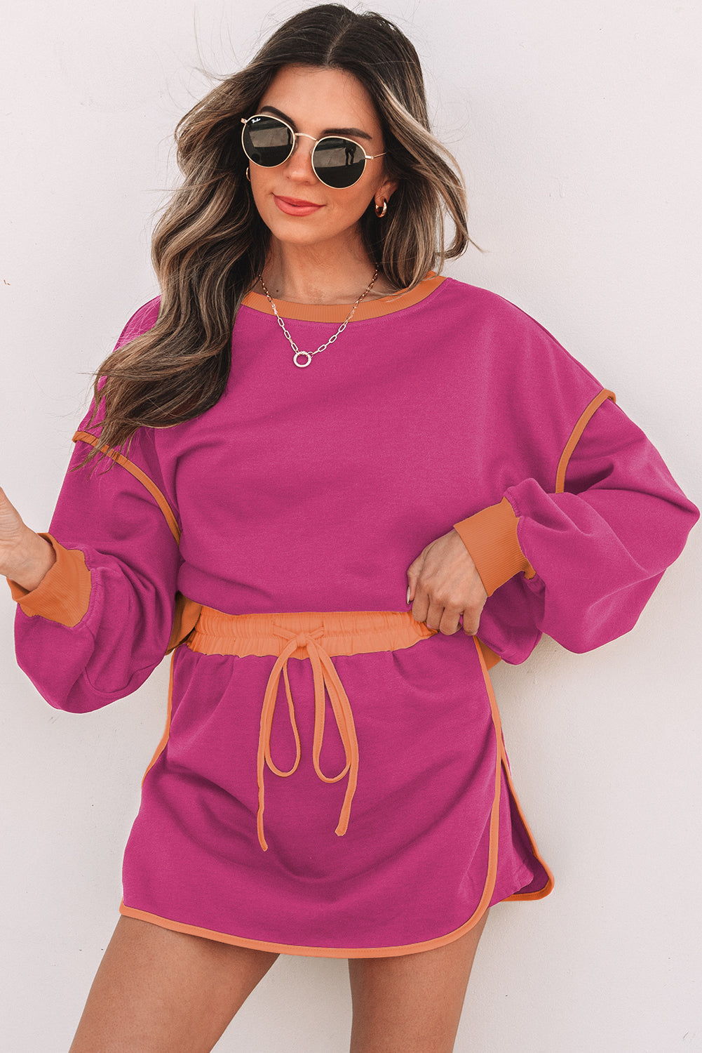 Rose Red Color Contrast Loose Pullover and Lace-up Waist Skort Set 🇨🇳