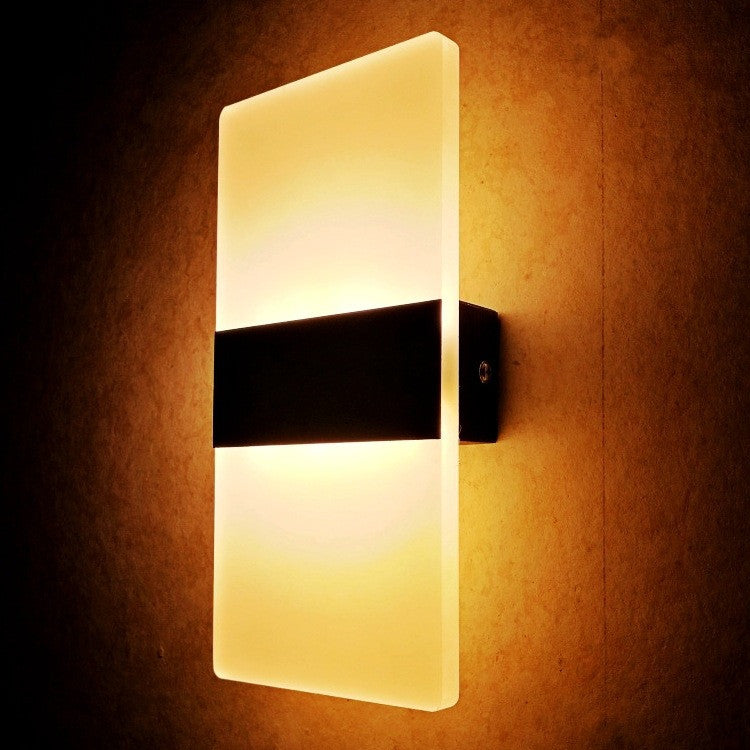 Indoor Sensing USB Charging Wall Lamp 🇬🇧
