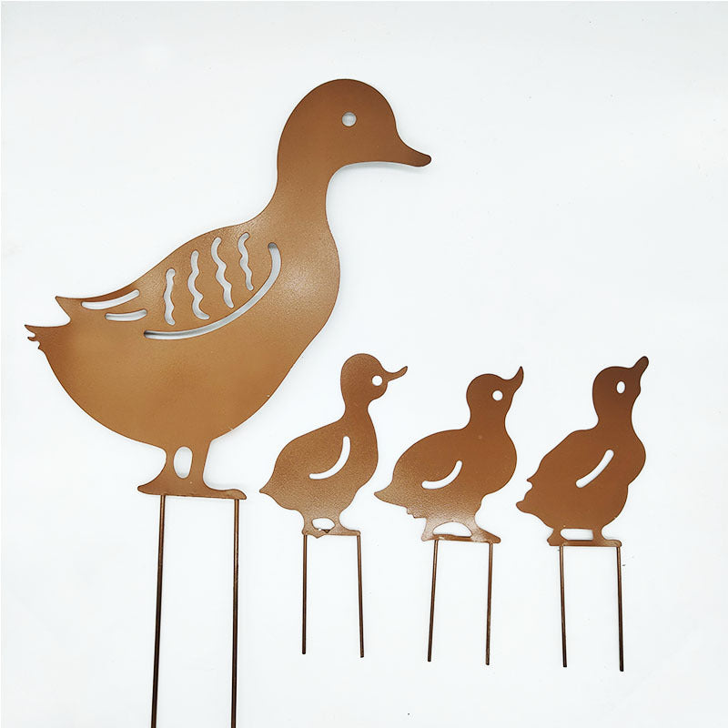 New Garden Decoration Iron Duck Family Grass Garden Decoration Metal Hollow Garden Decoration 🇨🇳