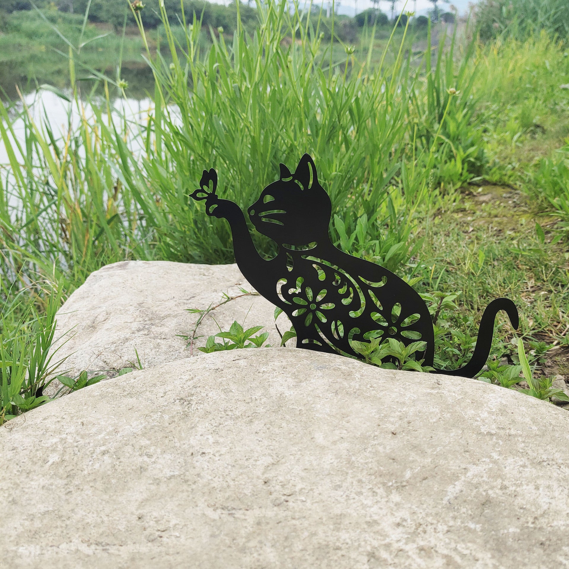 Metal Paint Decoration Creative Garden Iron Art Landscape Decoration Garden Plug-In Hollow Cat Decoration 🇨🇳