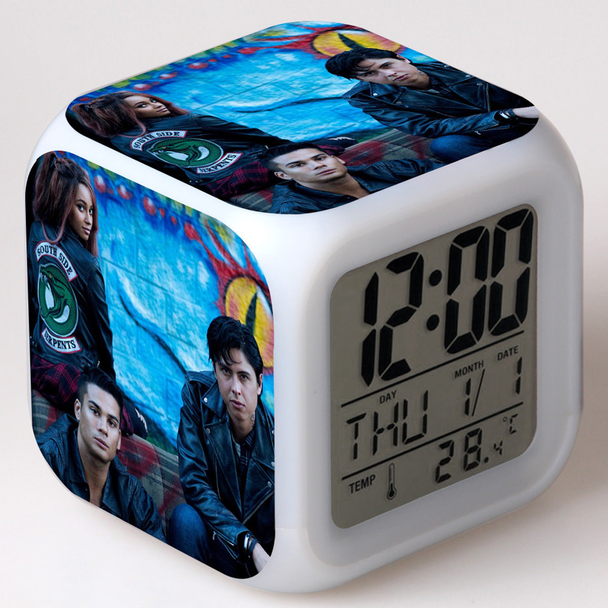 River Valley Alarm Clock 🇨🇳