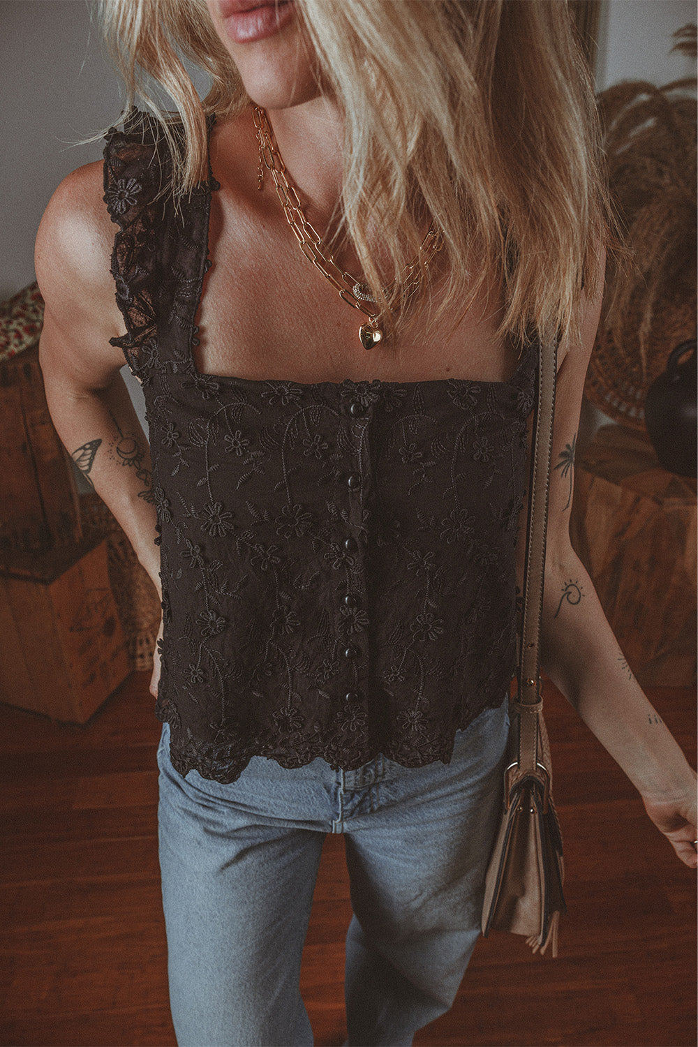 Black Floral Embroidered Buttoned Square Neck Tank Top 🇺🇸