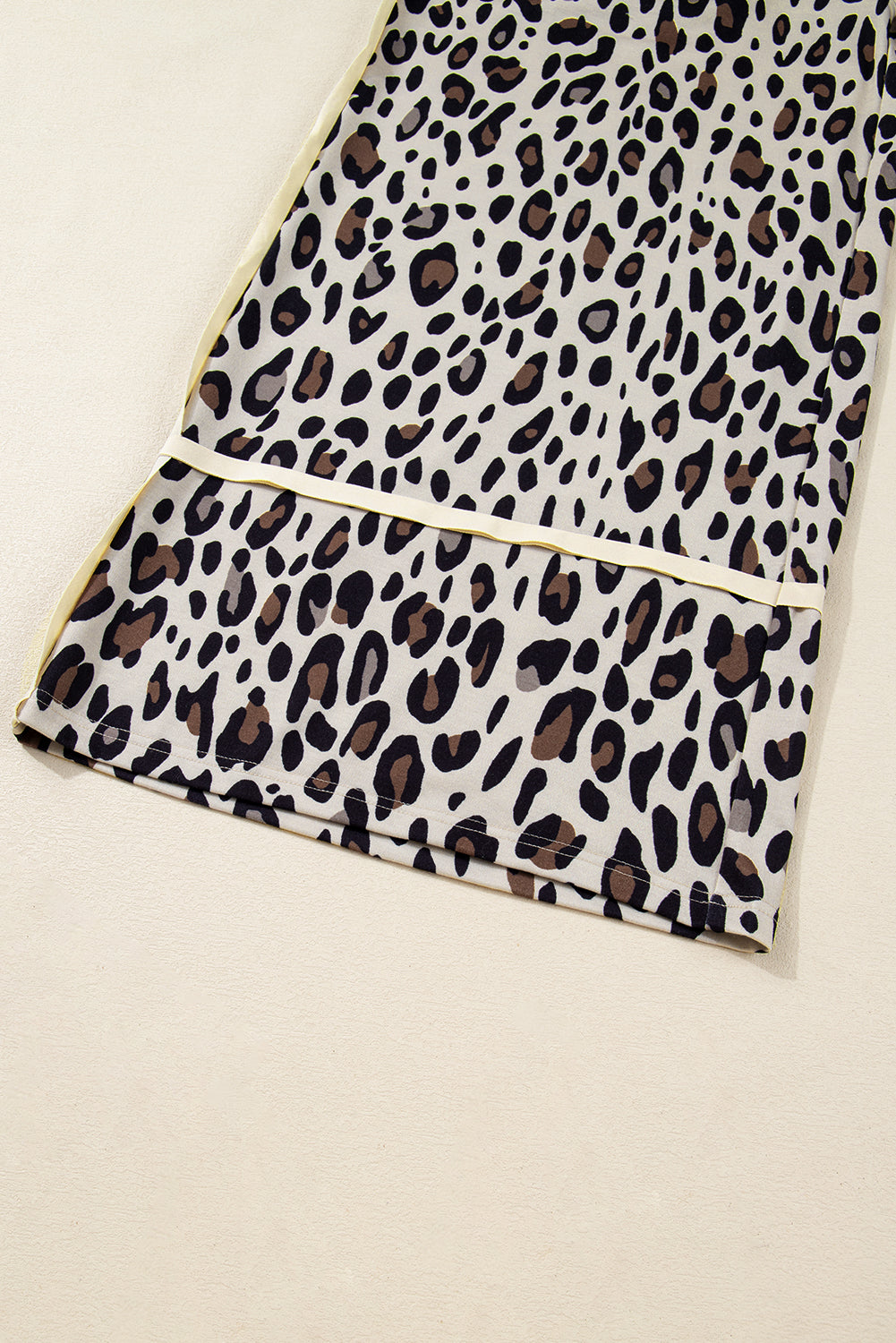 Khaki Exposed Seam Patched Pocket Plus Size Drawstring Leopard Wide Leg Pants 🇺🇸