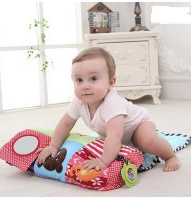 Baby crawling blanket 🇨🇳