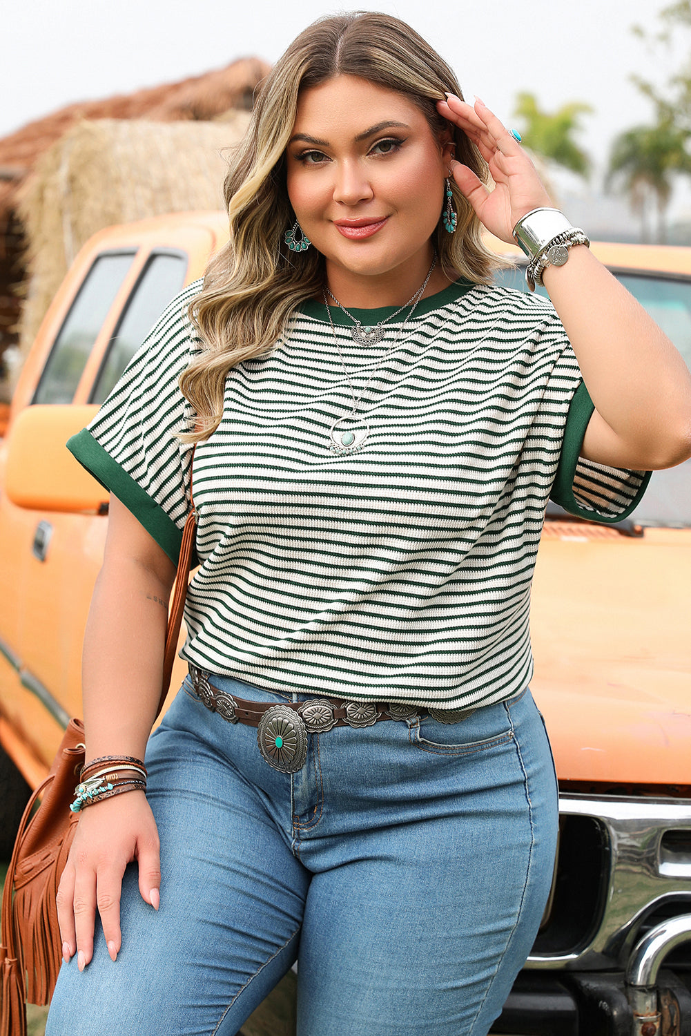Green Stripe Trimmed Round Neck Plus Size Boxy Fit T-shirt 🇨🇳