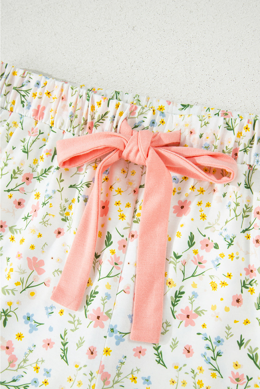 White Floral Print Contrast Pipping Short Pajamas Set 🇨🇳