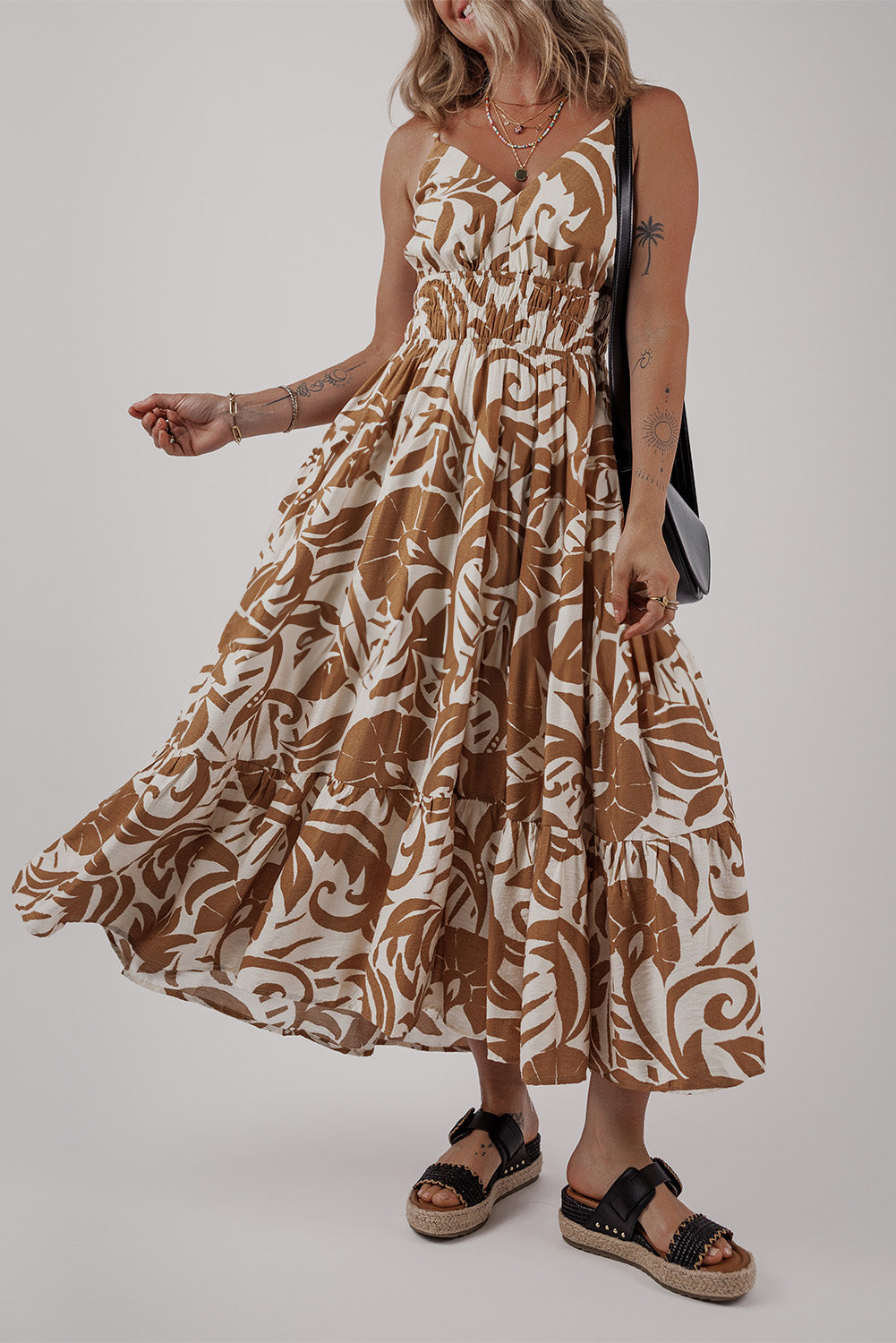 Khaki Floral Shirred High Waist Spaghetti Straps Maxi Dress 🇨🇳