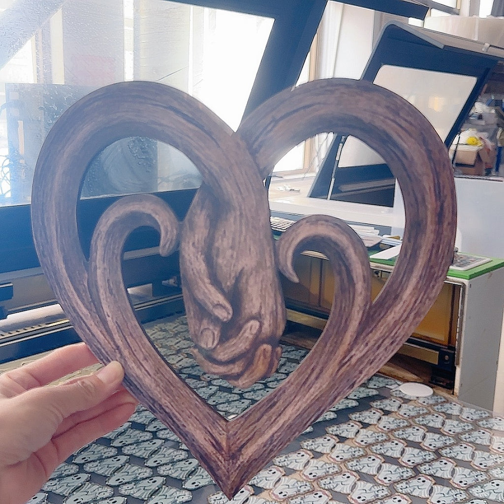 Hand-in-hand Heart Wall Decor Decorative Art Piece 🇨🇳