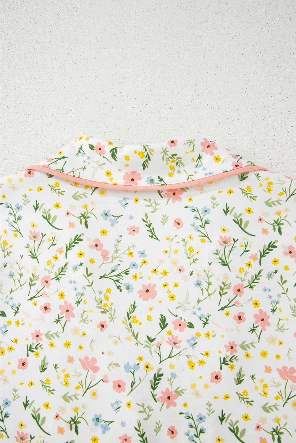White Floral Print Contrast Pipping Short Pajamas Set 🇨🇳