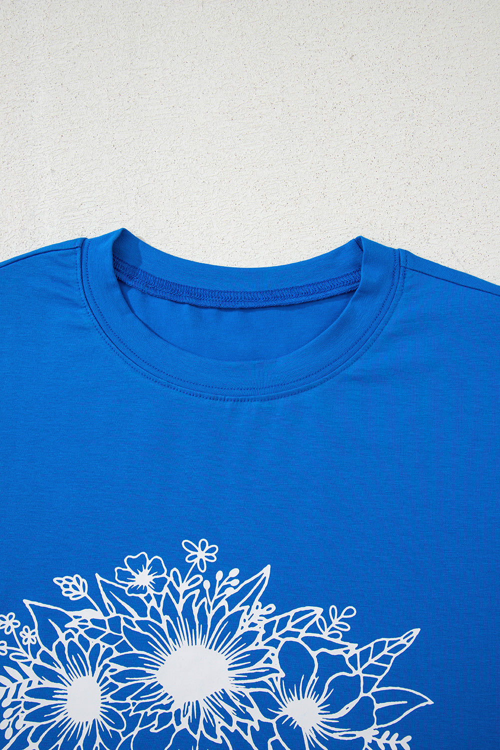Blue Sunflower Boots Graphic Western Fashion T Shirt 🇺🇲