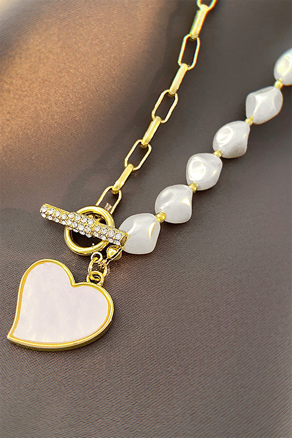 Gold Heart Shape Pendant Rhinestone Decor Pearl Chain Necklace 🇨🇳