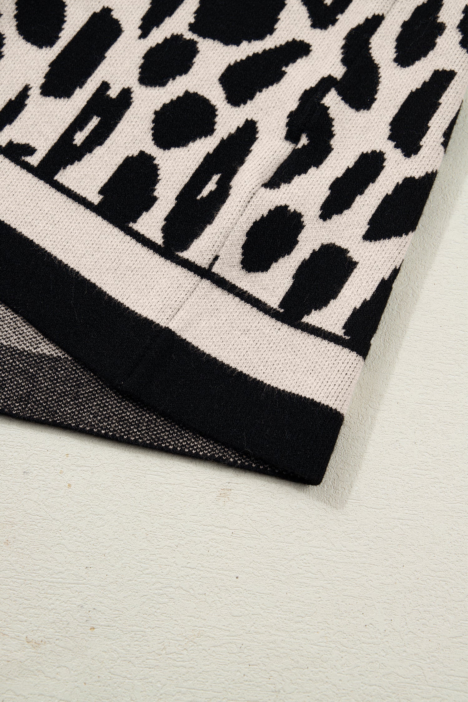 Black Leopard Print High Neck Short Sleeve Sweater 🇺🇸