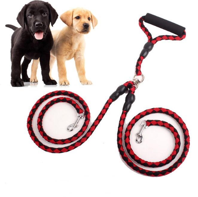 Double-Ended Traction Rope For Walking The Dog Hand-Double-Ended Traction Rope One Plus Two Leash Collar Pet Supplies Dog Collar 🇨🇳