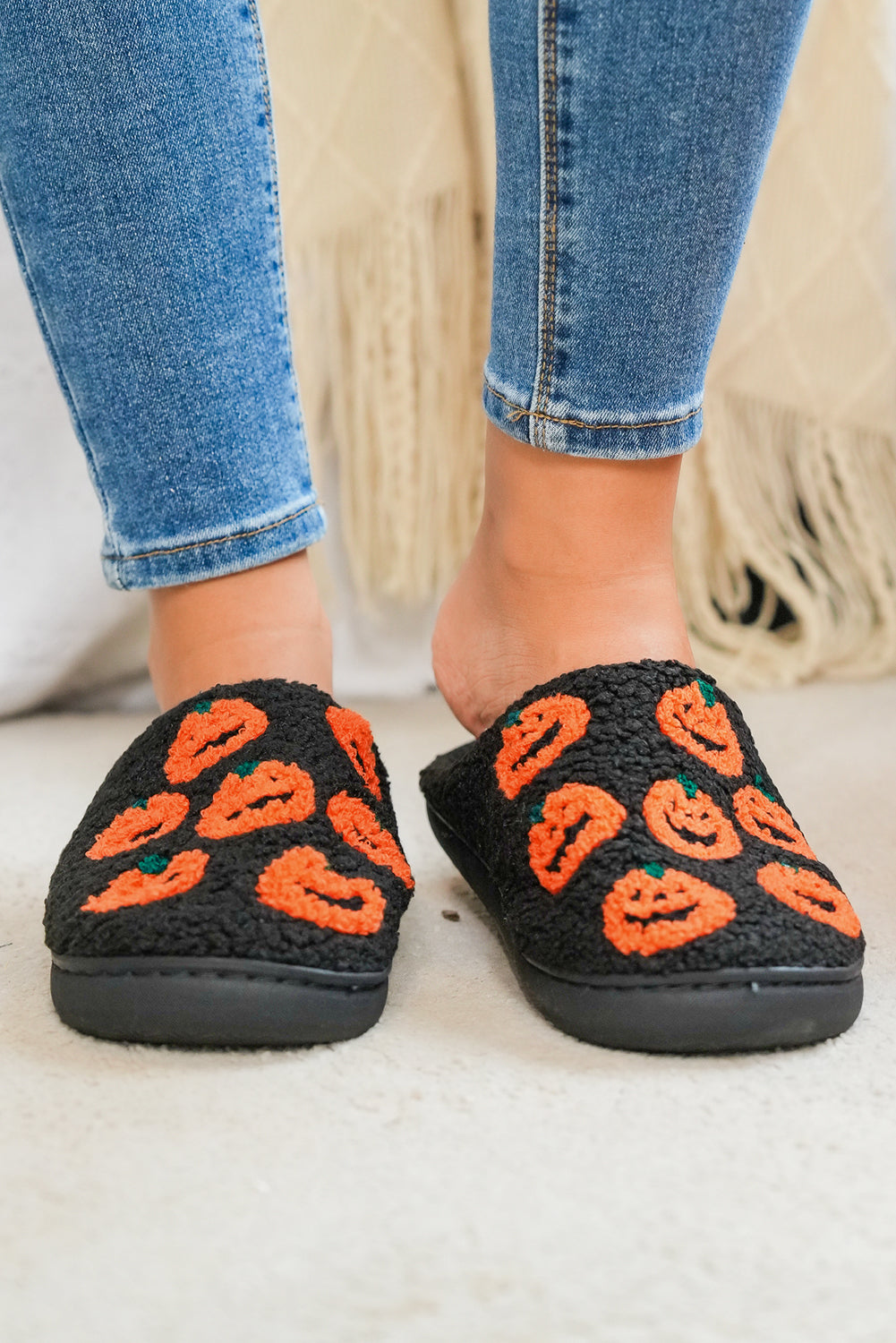 Black Halloween Pumpkin Plush Home Slippers 🇺🇸