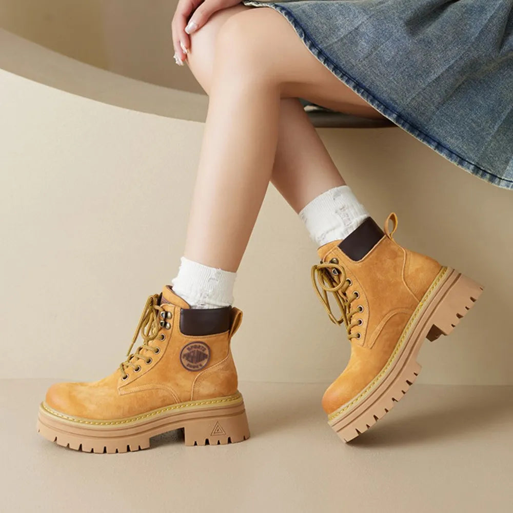 Round Toe Platform Lace Up Boots 🇨🇳