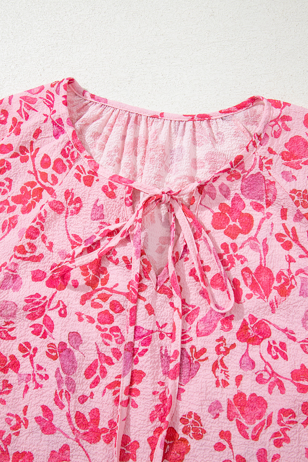 Pink Floral Puff Sleeve Split Neck Lightweight Blouse 🇺🇸