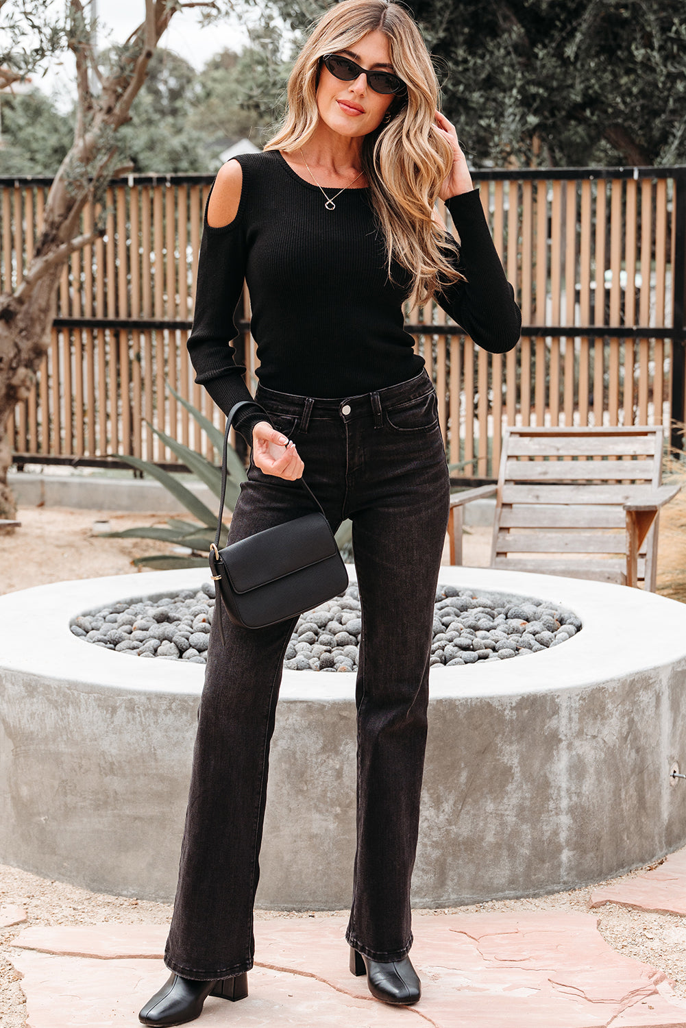Black Ribbed Knit Cold Shoulder Sweater 🇺🇸