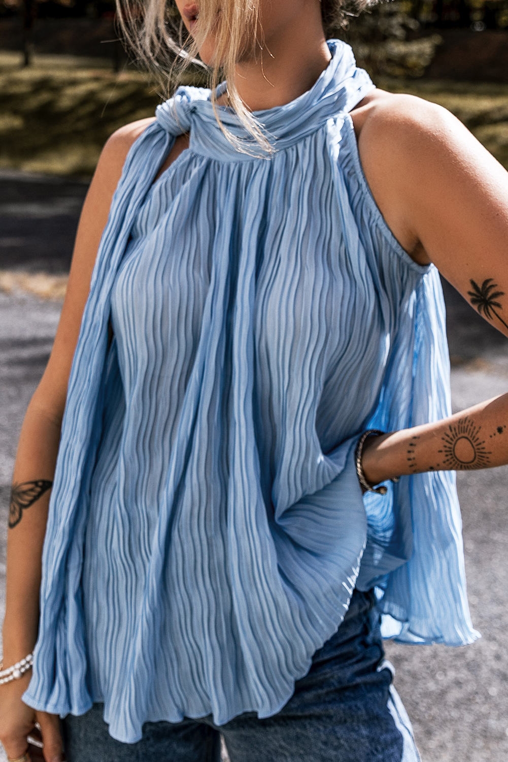 Myosotis Textured Pleated Tied Mock Neck Flowy Tank Top 🇨🇳