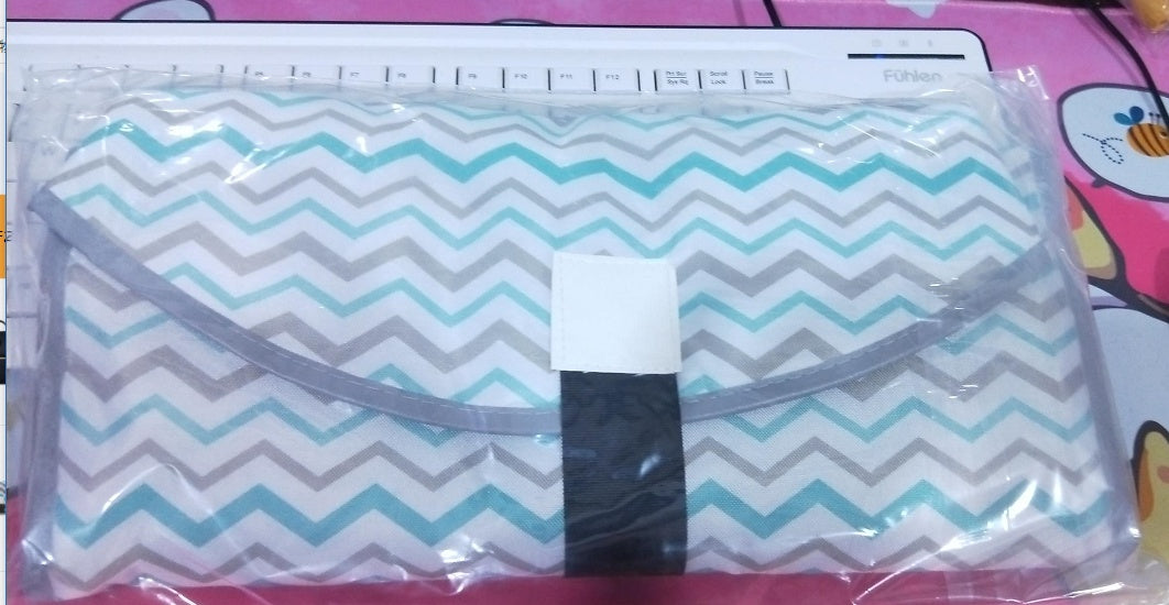 Portable Diaper Changing Pad Clutch for Newborn 🇨🇳