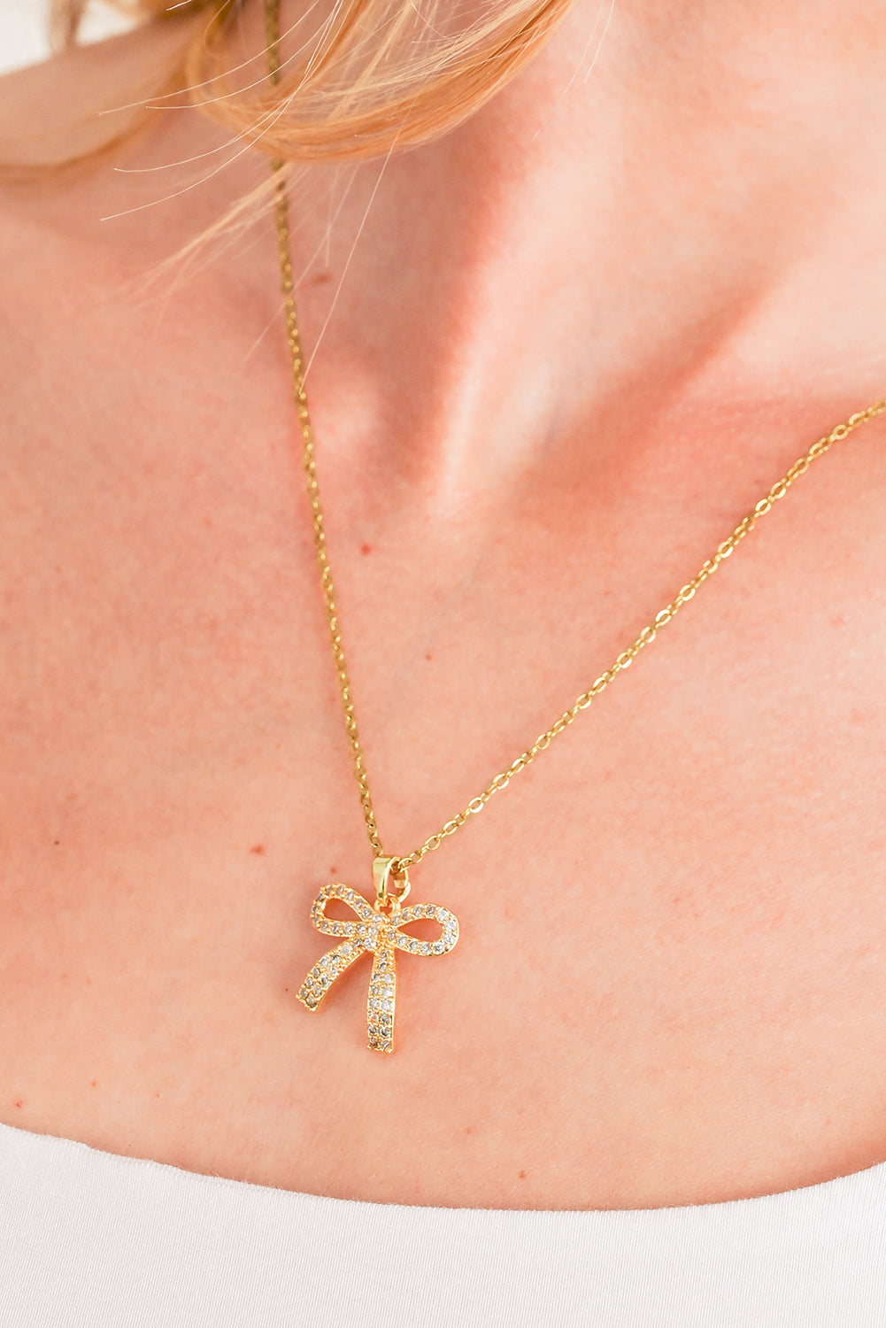 Gold Plated Rhinestone Bowknot Pendant Necklace 🇺🇸