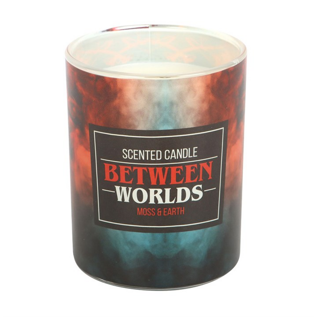 Between Worlds Moss & Earth Candle 🇬🇧
