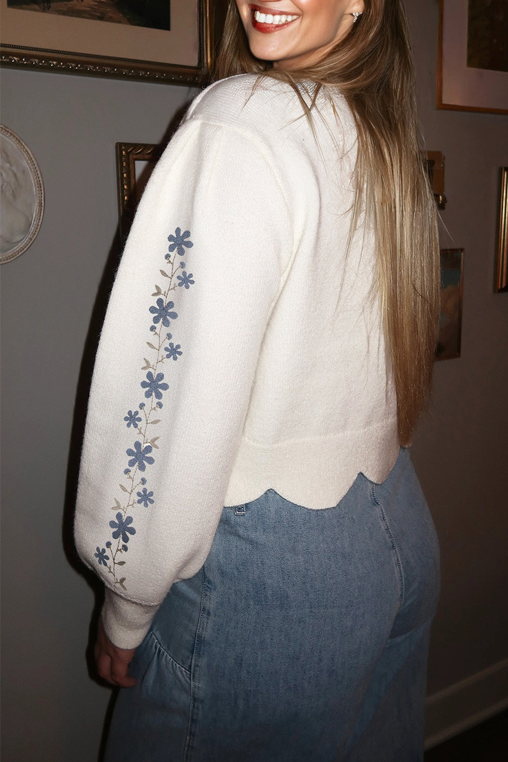White Floral Embroidered Scallop Hem Cropped Sweater 🇺🇸