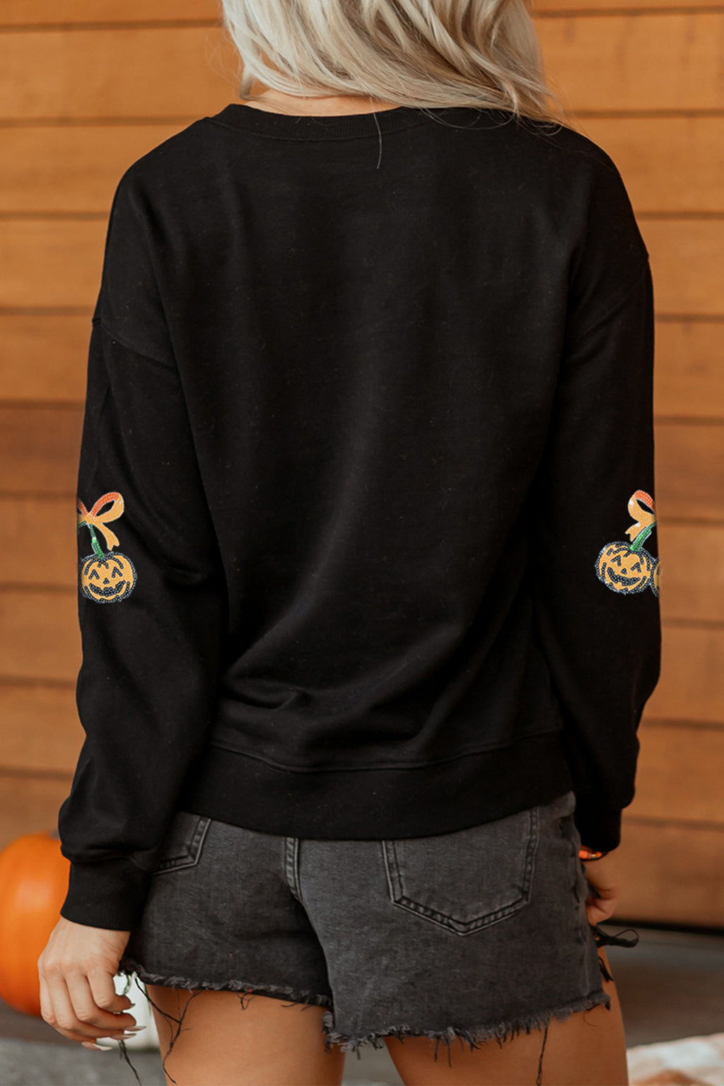 Black Halloween Sequin Pumpkin Graphic Relaxed Pullover Sweatshirt
