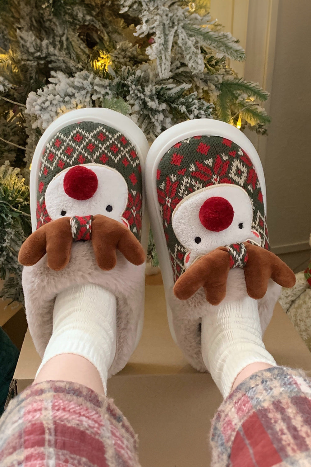 Dark Green Christmas Cartoon Reindeer Plush Home Slippers 🇺🇸