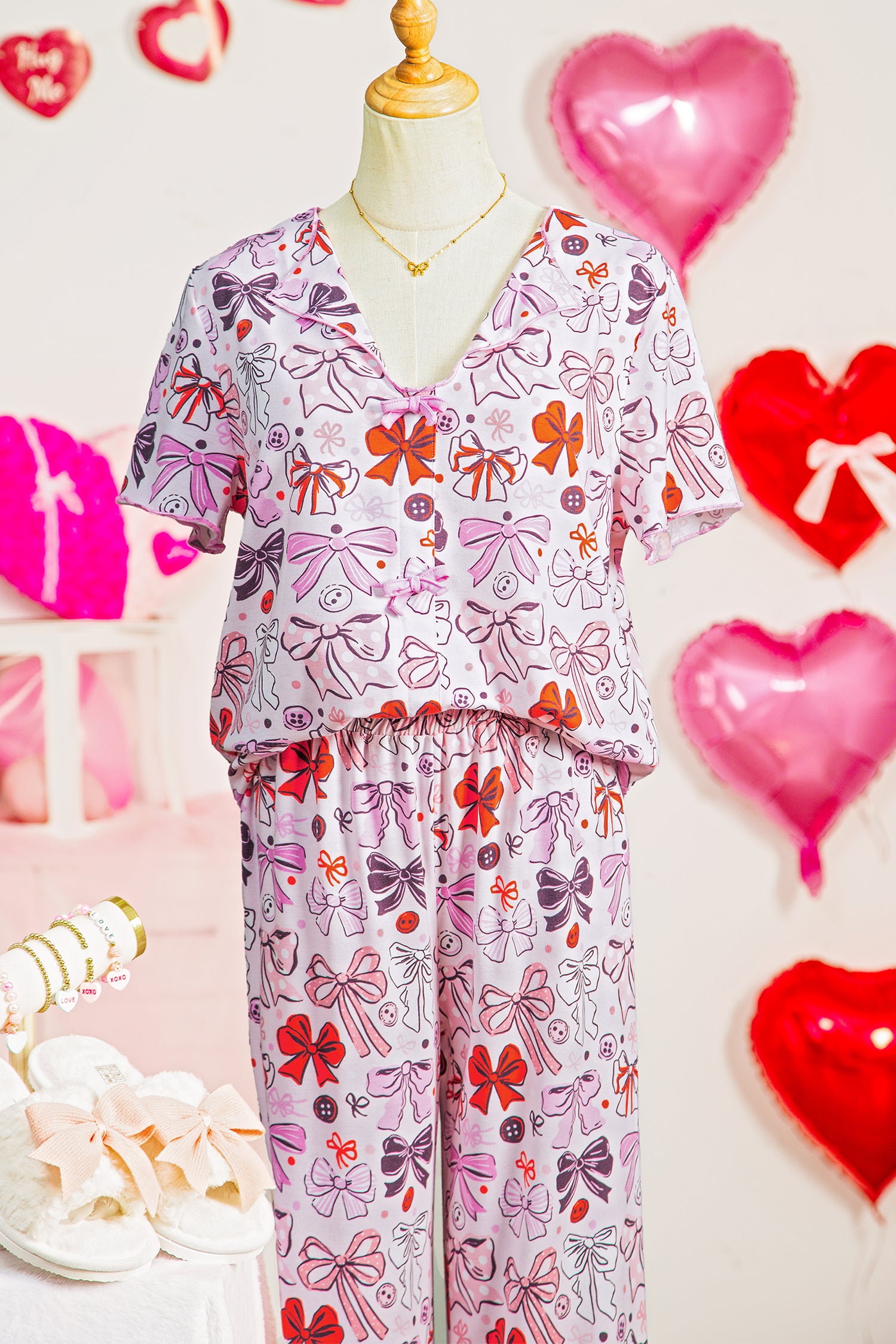 Pink Diverse Bows Buttons Printed Contrast Trim Short Sleeve Shirt Pajama Pant Set 🇺🇸