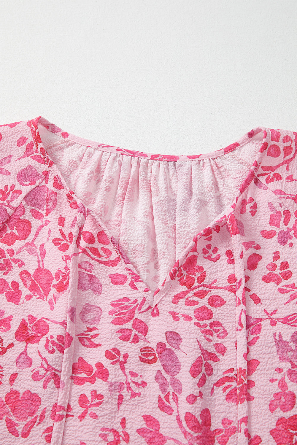 Pink Floral Puff Sleeve Split Neck Lightweight Blouse 🇺🇸