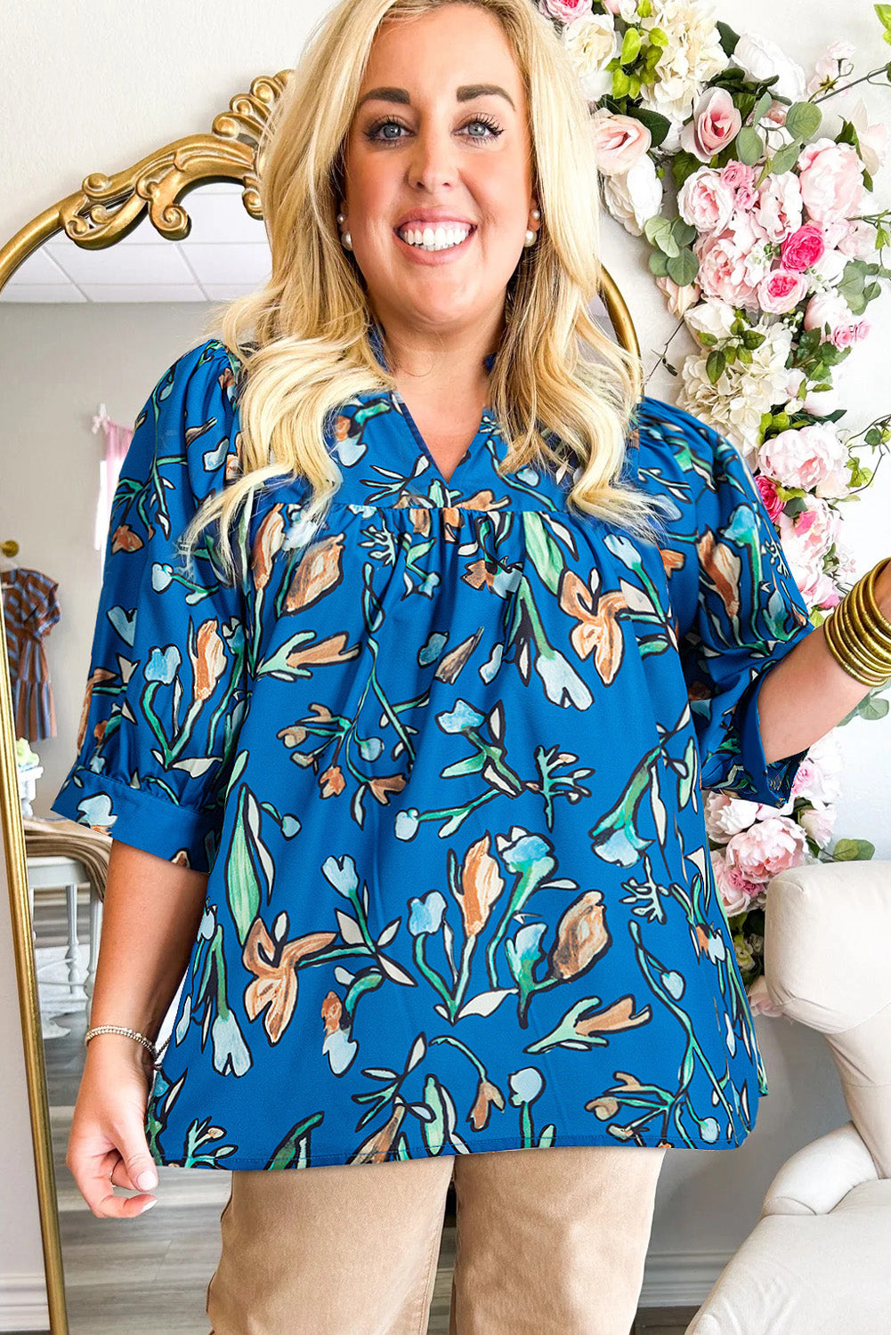 Blue Floral Notched V Neck Half Sleeve Plus Size Blouse 🇨🇳